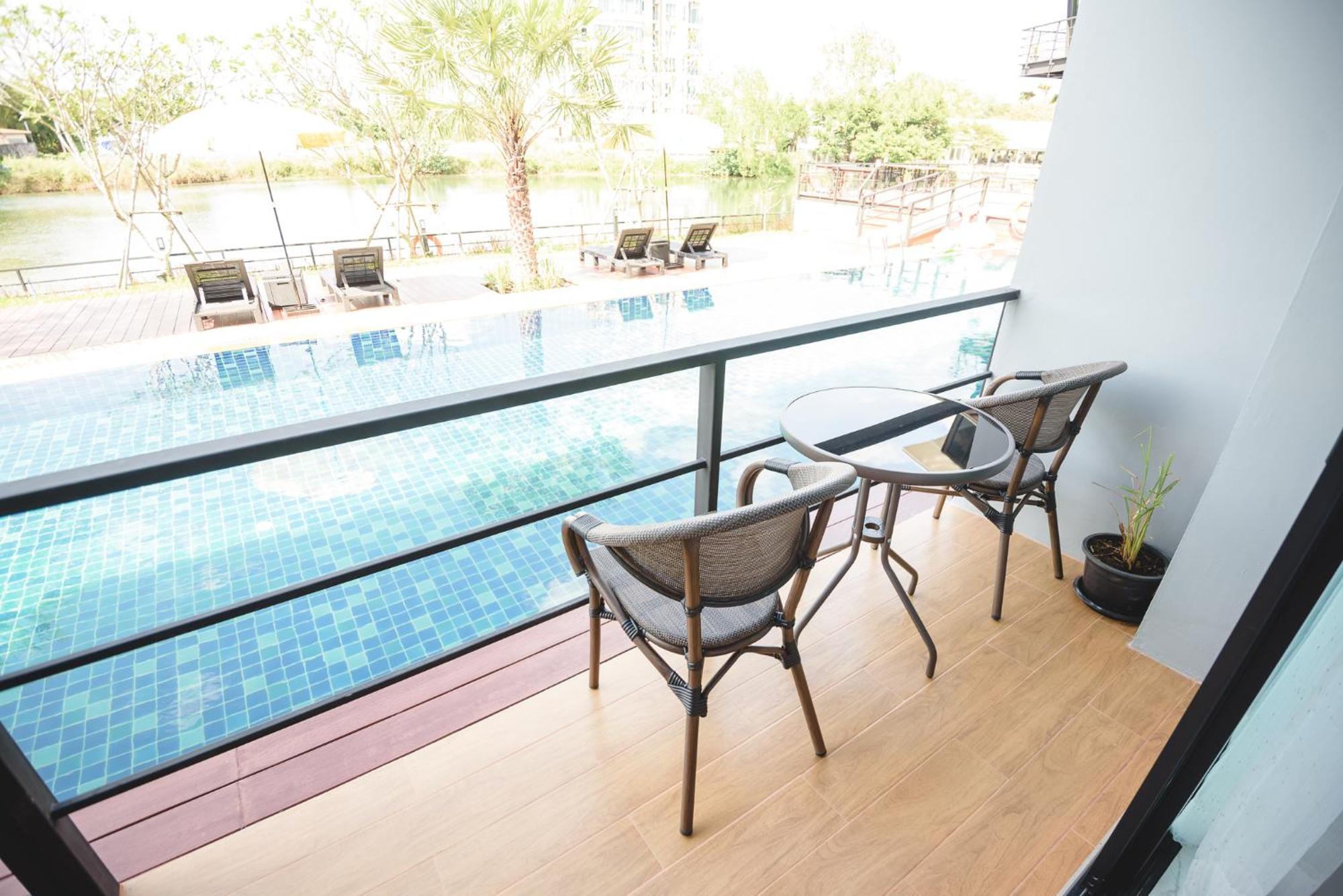 Phuengluang Riverside Hotel Chanthaburi Luaran gambar